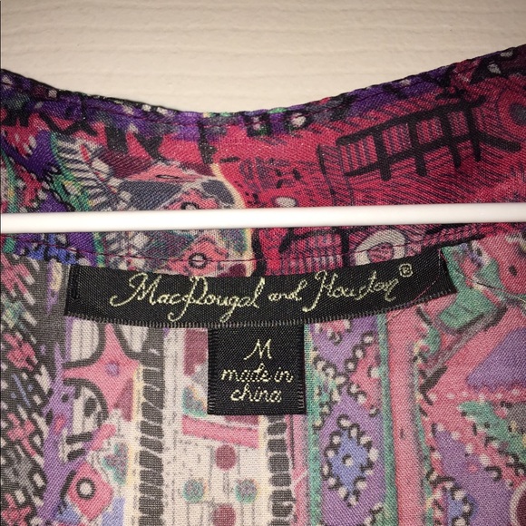 Abstract Pattern Button Up Blouse - Picture 3 of 5